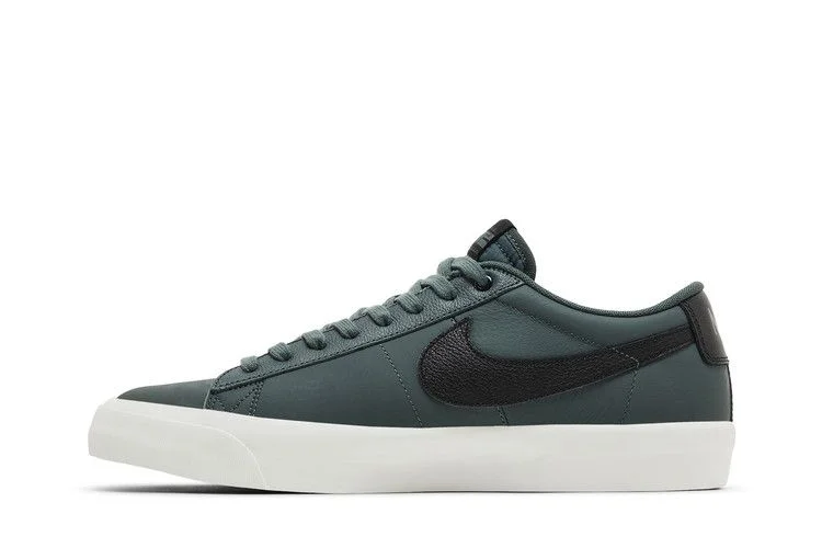 Кроссовки Nike Zoom Blazer Low Pro GT SB 'Vintage Green'