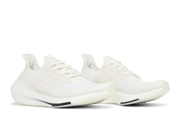 Krossovki-adidas-Wmns-UltraBoost-21-Primeblue-Non-Dyed-White-7