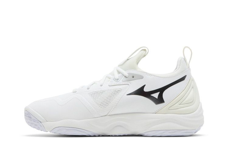 Кроссовки Mizuno Wave Momentum 3 'White Black'