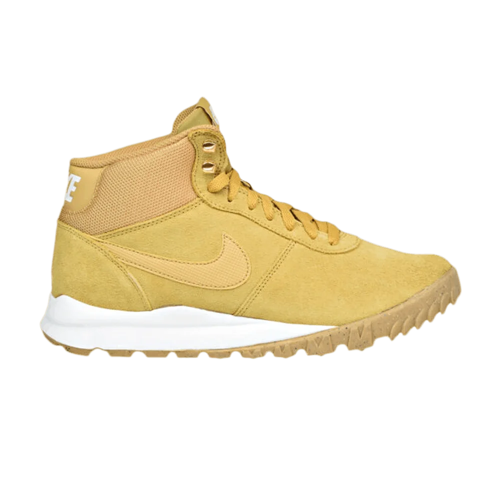 Кроссовки Nike Hoodland Suede 'Haystack'