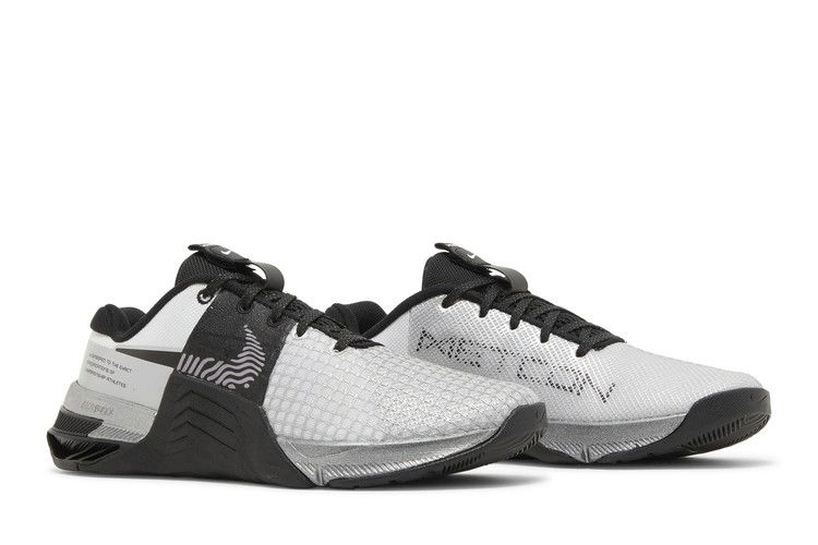wmns-metcon-8-premium-white-black-iridescent-dq4681-100_07