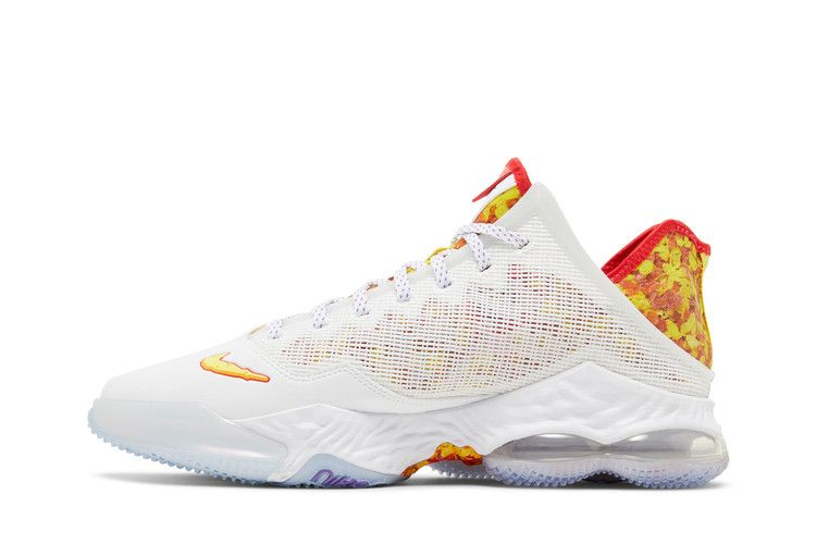 Кроссовки Flintstone x Nike LeBron 19 Low EP 'Magic Fruity Pebbles'