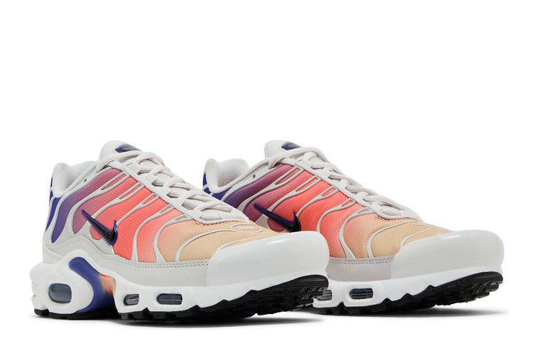 wmns-air-max-plus-persian-violet-wild-mango-dz3670-003_07