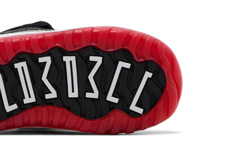 air-jordan-11-retro-low-td-bred-2025-fv5120-006_04