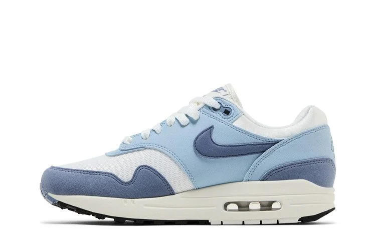 Krossovki-Nike-Wmns-Air-Max-1-87-Textile-Light-Armory-Blue-2