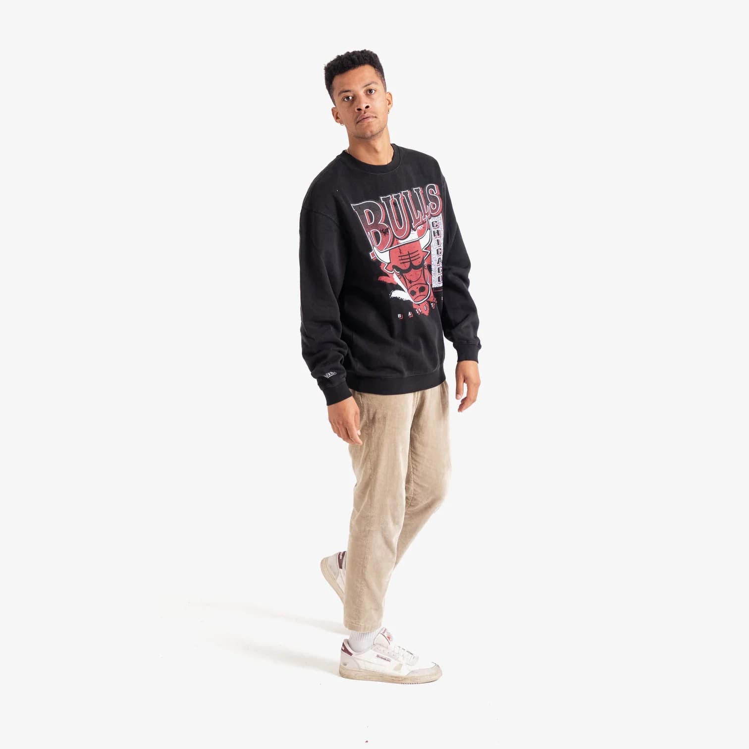 Футболка Mitchell & Ness Chicago Bulls Paint Brush NBA Crew Neck Jumper