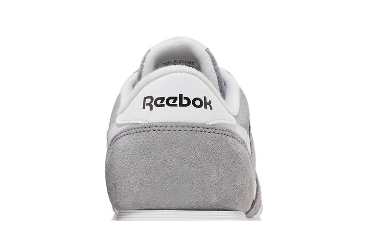 classic-nylon-pure-grey-gy7233_06