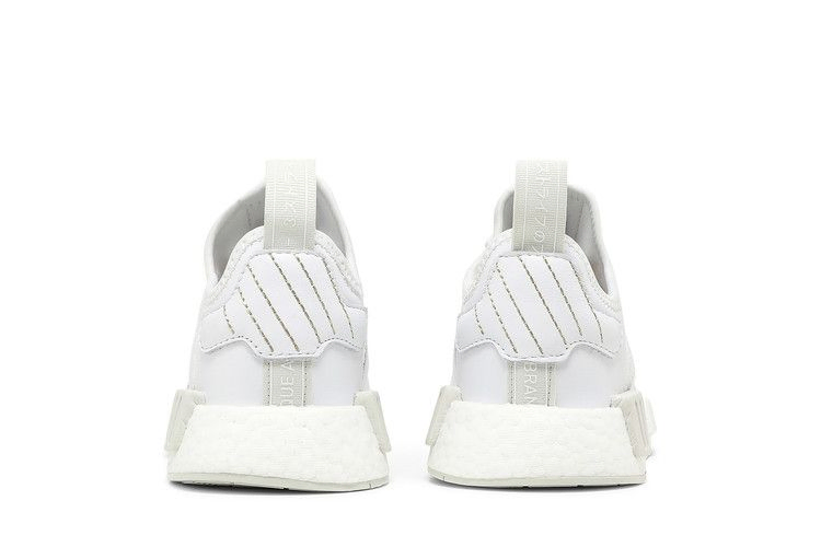 Кроссовки Adidas Wmns NMD_R1 'Cloud White'