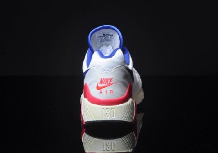 Кроссовки Nike Air Max 180 OG 'Ultramarine' 2012