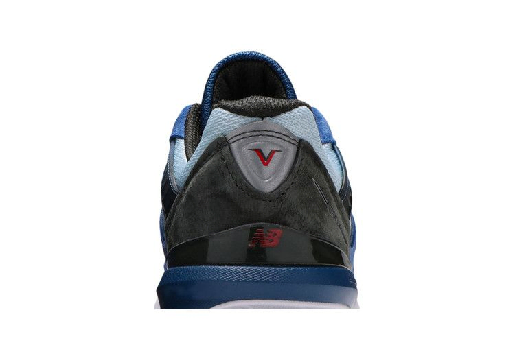 990-v5-blue-m990nc5_06