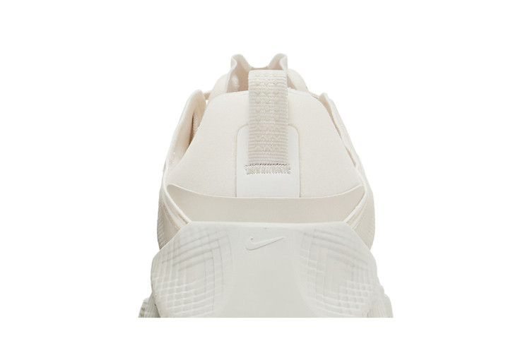 Кроссовки Nike Ava Rover 'Phantom Light Bone'