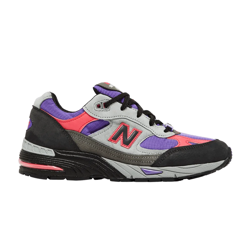 Krossovki-New-Balance-Palace-x-Wmns-991-Made-in-England-Black-Ultra-Violet