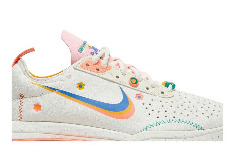 wmns-air-zoom-type-flowers-rainbows-and-beads-dj5064-144_01