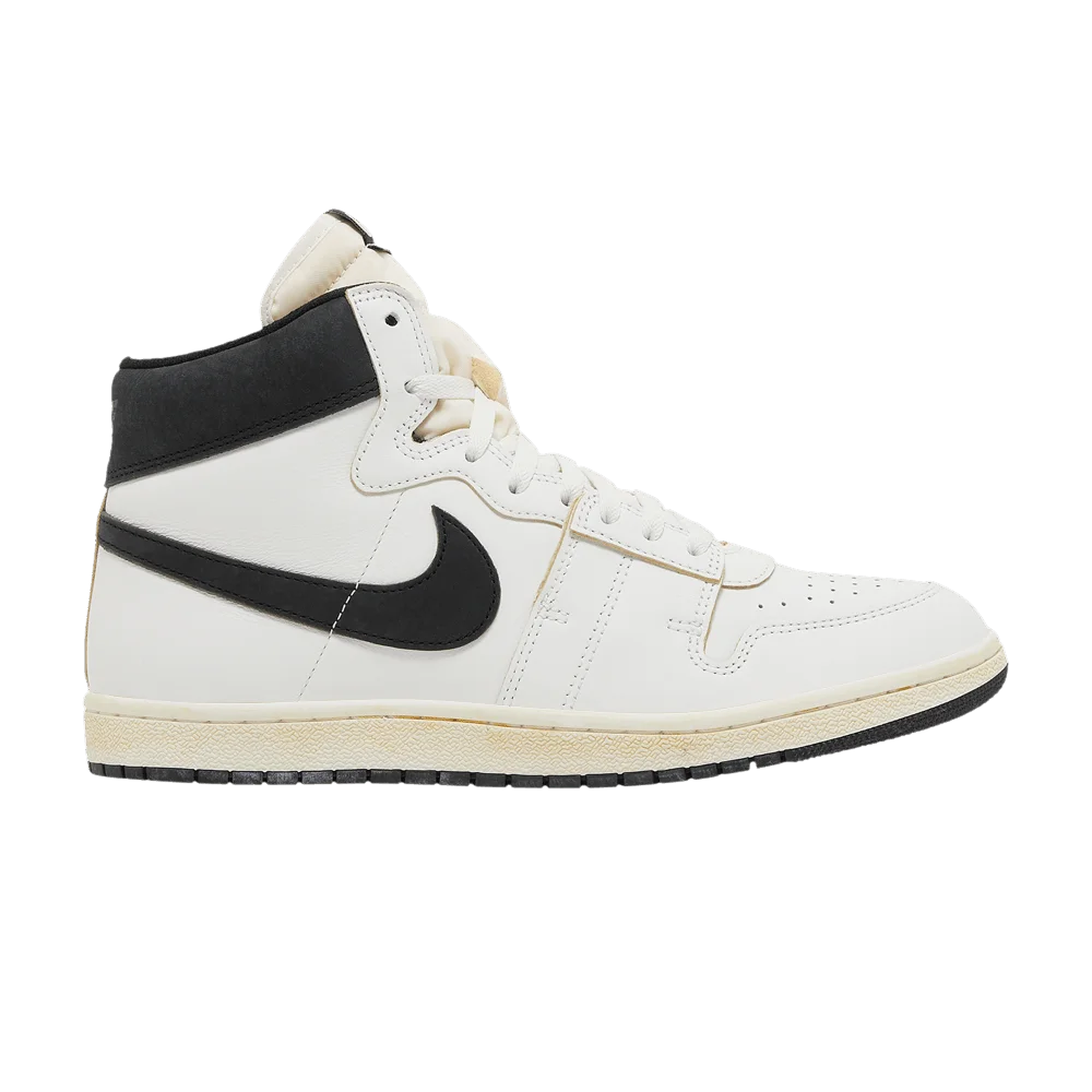 Krossovki-A-Ma-Maniere-x-Air-Jordan-Jordan-Air-Ship-PE-SP-White-Black