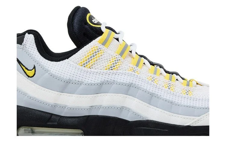Krossovki-Nike-Air-Max-95-Essential-Tour-Yellow-1
