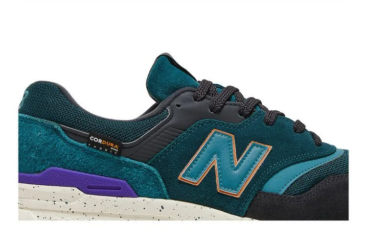 Krossovki-J.Crew-x-New-Balance-997H-Trek-1