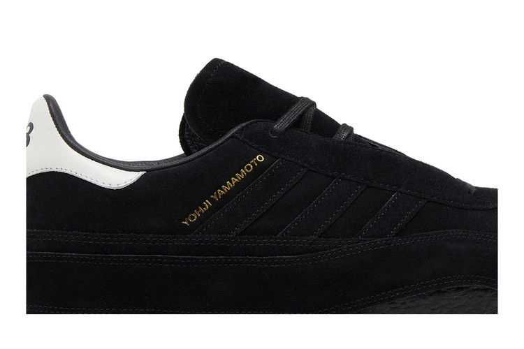 y-3-gazelle-black-white-hq6510_01