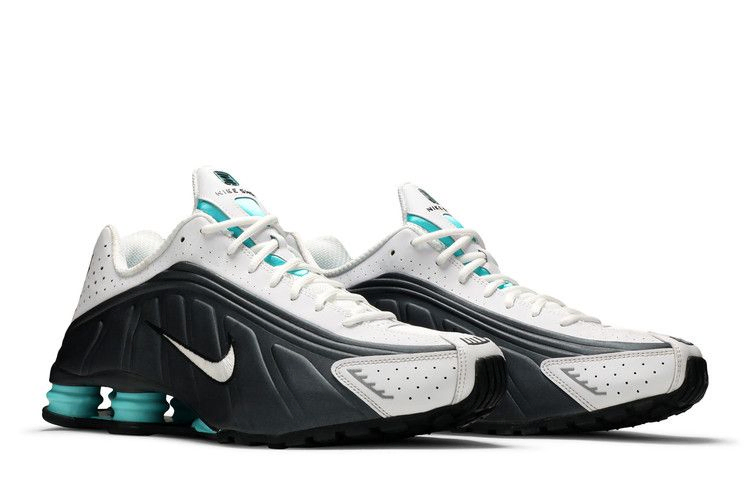 shox-r4-black-metallic-silver-104265-132_07