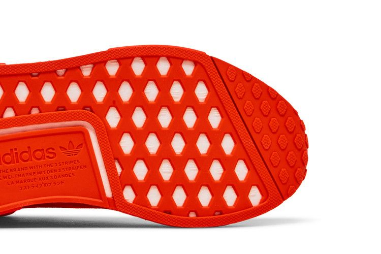 Кроссовки adidas Wmns NMD_R1 'Impact Orange'