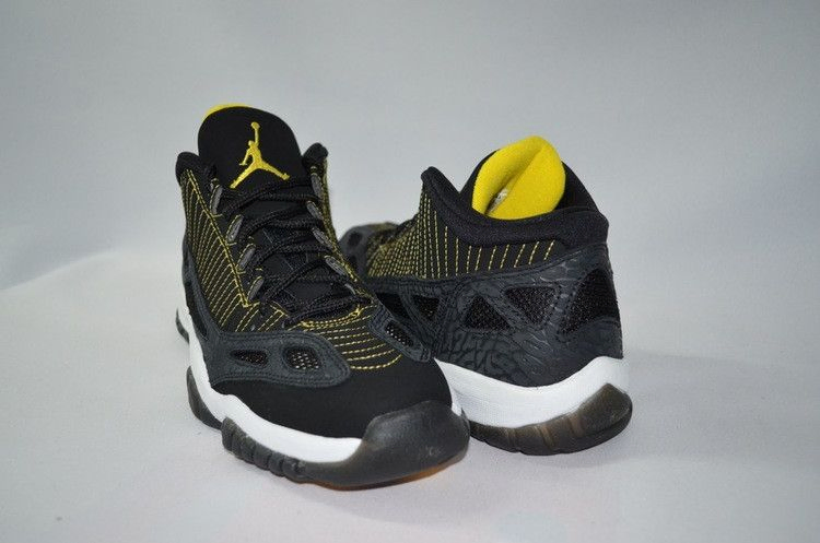 Кроссовки Air Jordan 11 Retro Low IE 'Zest'