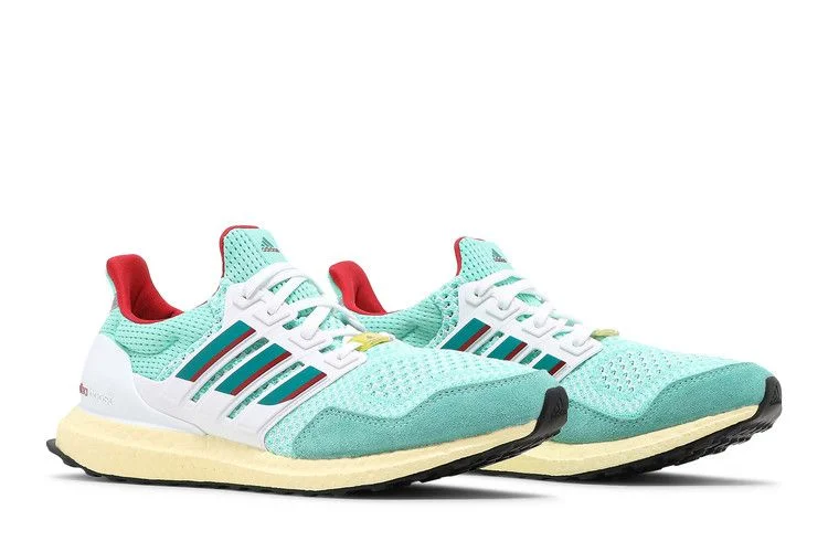 Krossovki-adidas-UltraBoost-1.0-DNA-ZX-9000-7