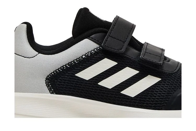 Krossovki-Adidas-Tensaur-Run-I-Black-White-Grey-1