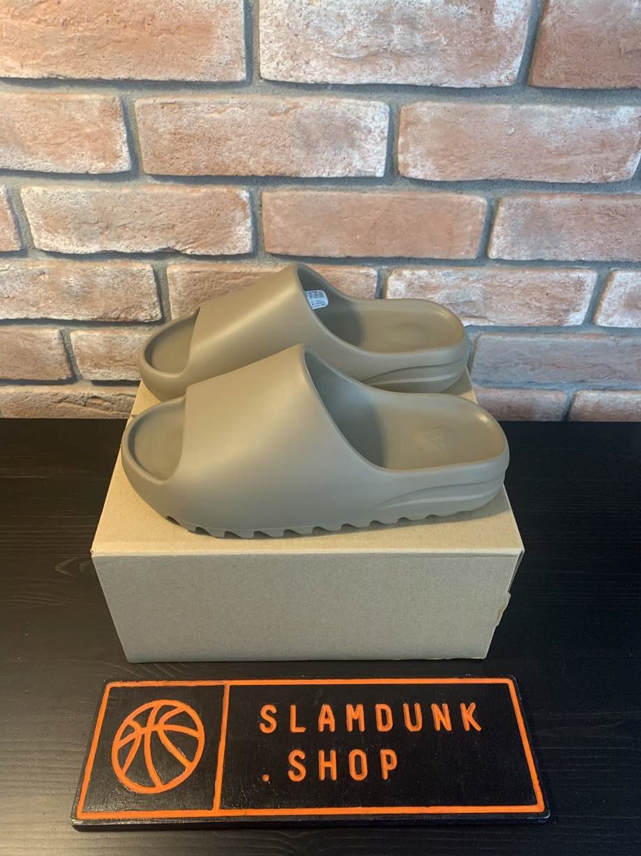 adidas-Yeezy-Slide-Earth-Brown-5