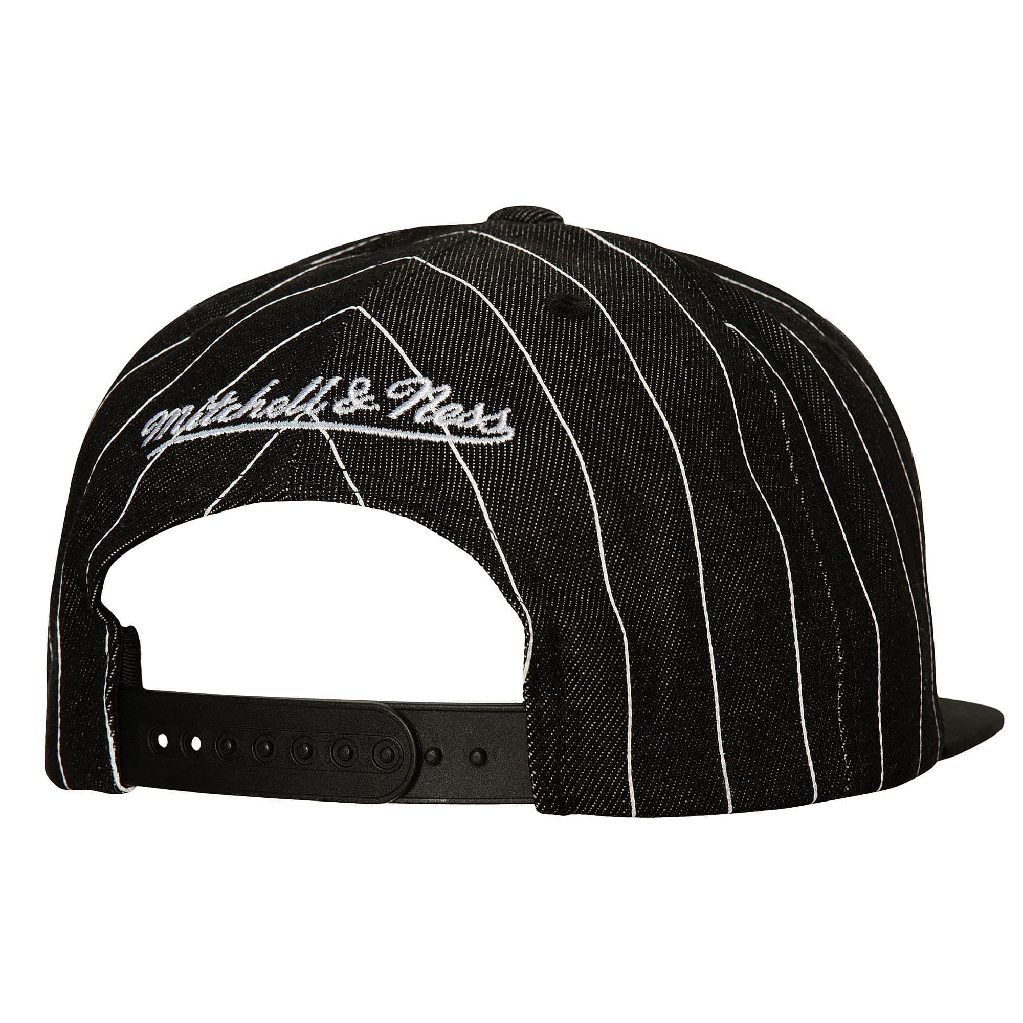 Dem-Stripes-Snapback-Brooklyn-Nets-Hat-1
