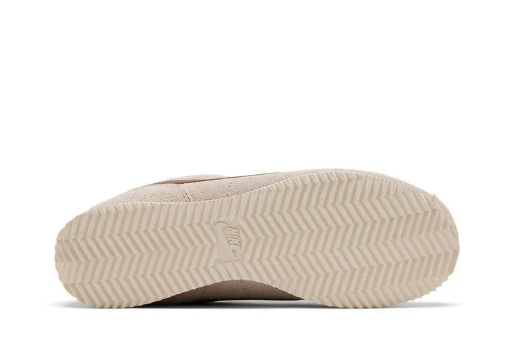 Krossovki-Nike-Wmns-Cortez-Light-Orewood-Brown-Fauna-Brown-3