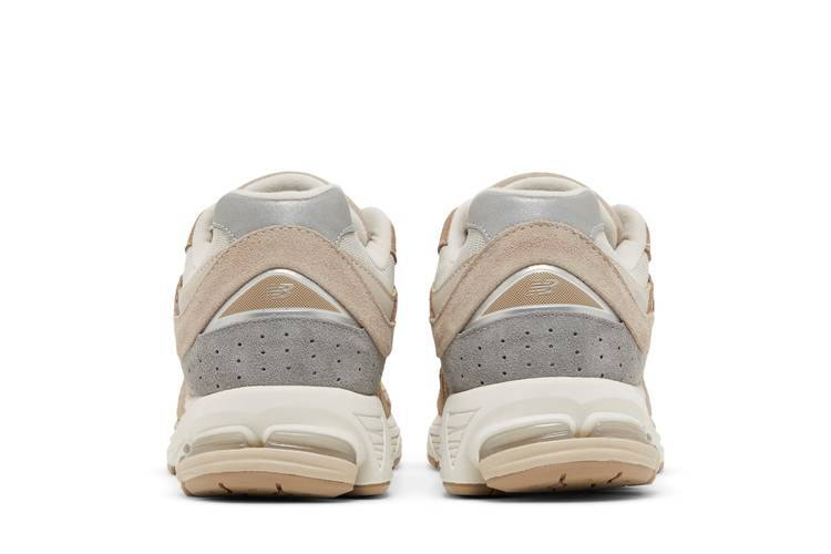 Кроссовки New Balance 2002R 'Driftwood'
