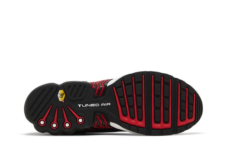Кроссовки Nike Air Max Plus 3 'Black University Red'