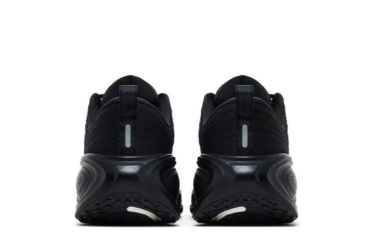Кроссовки Nike Wmns Vomero Plus 'Black Metallic Dark Grey'