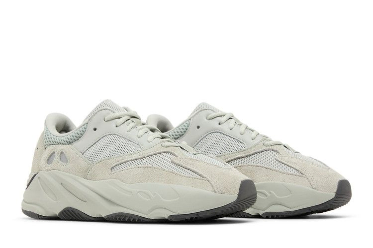 yeezy-boost-700-salt-2024-eg7487-24_07