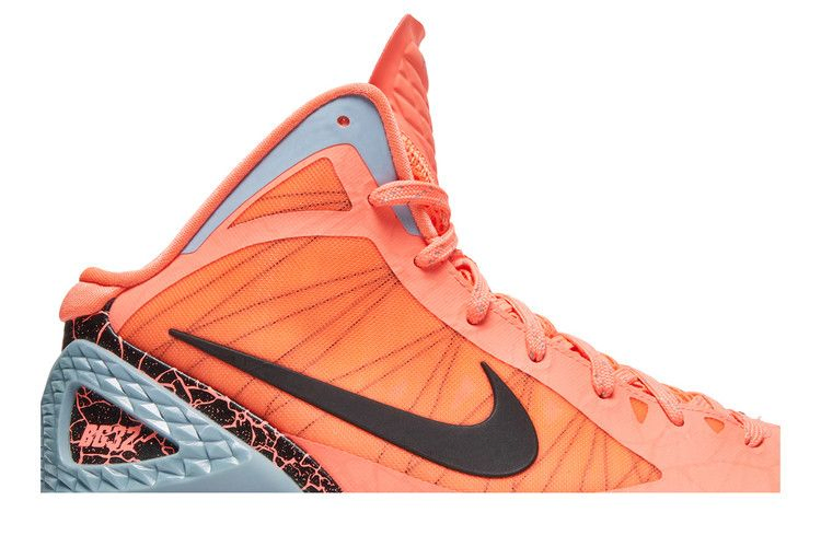 zoom-hyperdunk-2011-bg-blake-griffin-484935-800_01