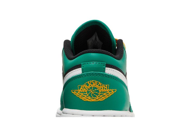air-jordan-1-low-se-gs-christmas-dq8421-300_06