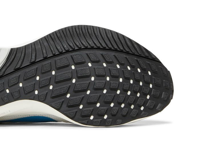 Кроссовки Nike Air Zoom Vomero 16 'White Imperial Blue'