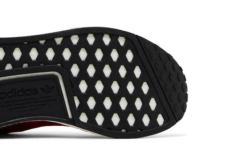 Krossovki-adidas-NMD_R1-Scarlet-Victory-Red-4
