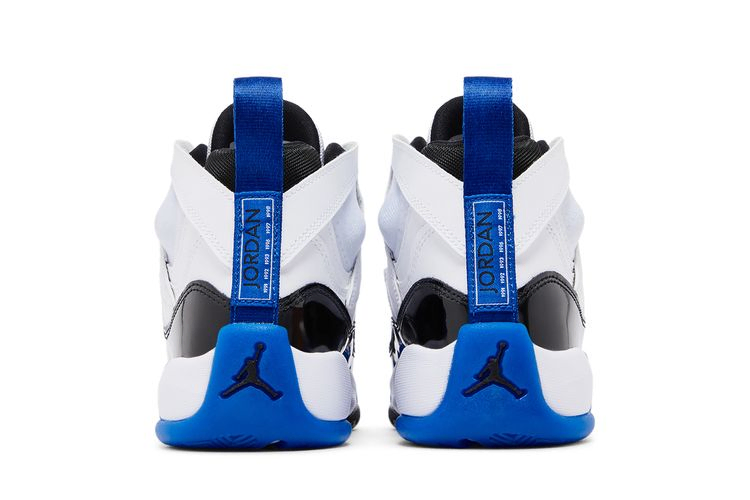 jumpman-two-trey-gs-concord-royal-dq8431-140_05