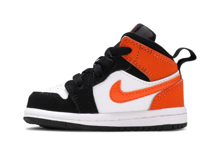 Krossovki-Air-Jordan-1-Mid-TD-Shattered-Backboard-2