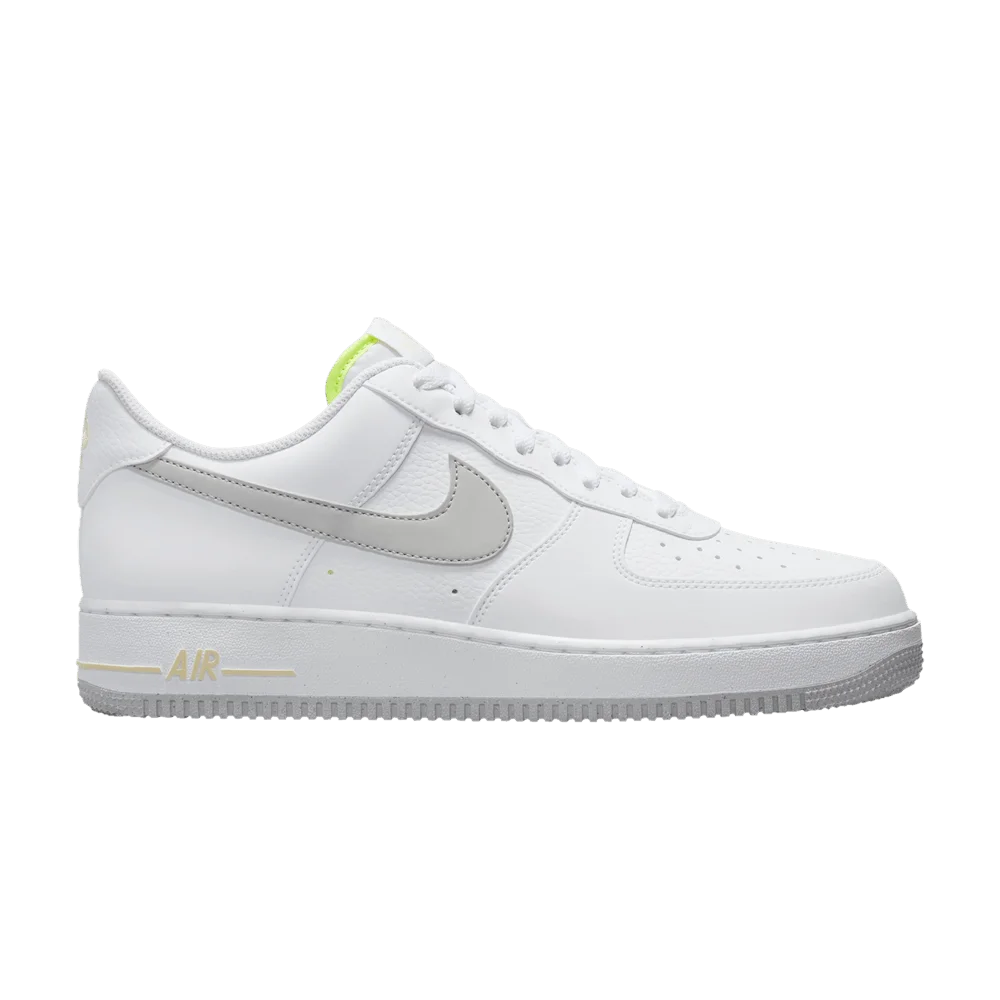 Krossovki-Nike-Air-Force-1-07-Next-Nature-White-Light-Smoke-Grey
