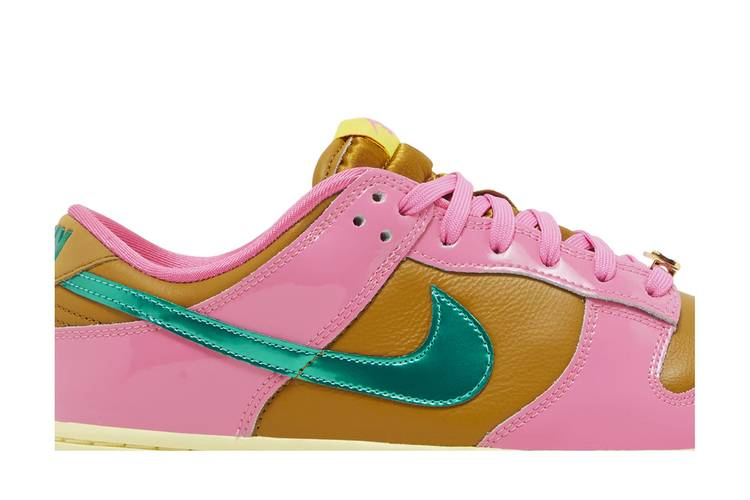 parris-goebel-x-wmns-dunk-low-playful-pink-fn2721-600_01