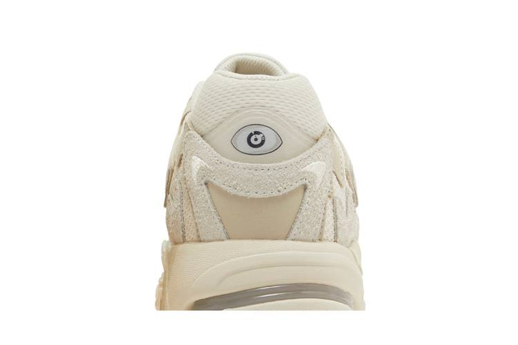 Кроссовки Bad Bunny x adidas Response CL 'Wonder White'