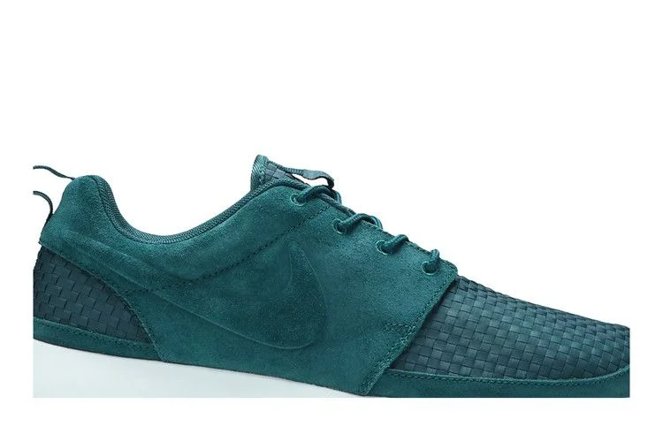 Krossovki-Nike-Roshe-One-Woven-Dark-Atomic-Teal-1