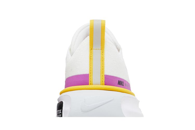 Кроссовки Nike Wmns ZoomX Invincible 3 'White Vivid Purple'
