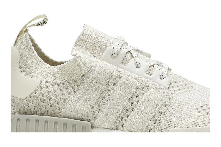Krossovki-Adidas-NMD_R1-Primeknit-Chalk-White-1