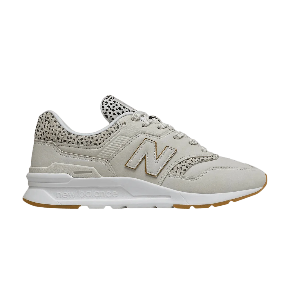Krossovki-New-Balance-Wmns-997H-Animal-Print