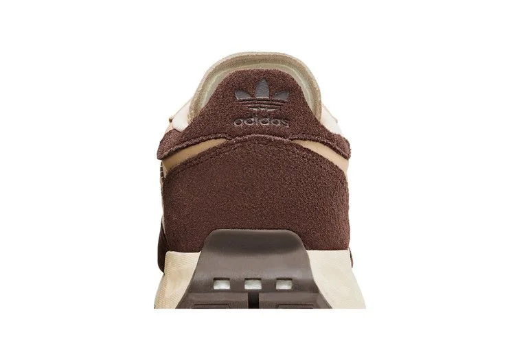 Krossovki-adidas-Retropy-E5-Magic-Beige-6