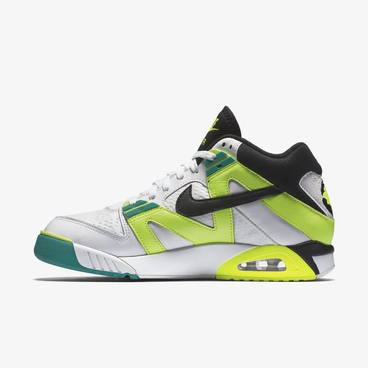 Krossovki-Nike-Air-Tech-Challenge-3-Volt-2015-3