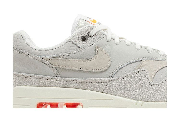 air-max-1-keep-rippin-stop-slippin-2-0-fq8731-012_01