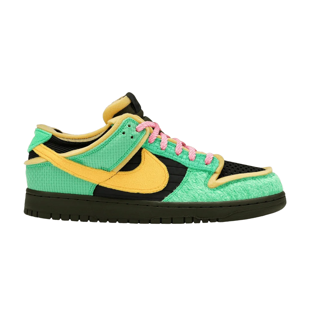 Krossovki-Cactus-Plant-Flea-Market-x-Nike-Dunk-Low-Friends-Family